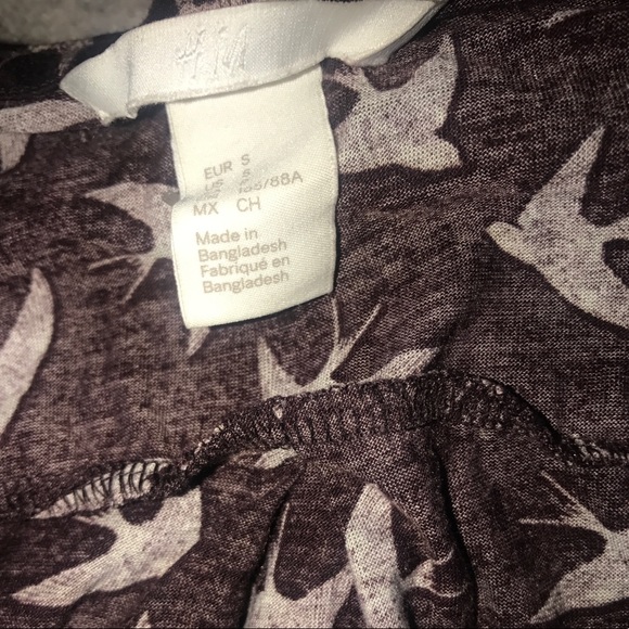 Like-🆕 H&M shirt - Picture 2 of 2